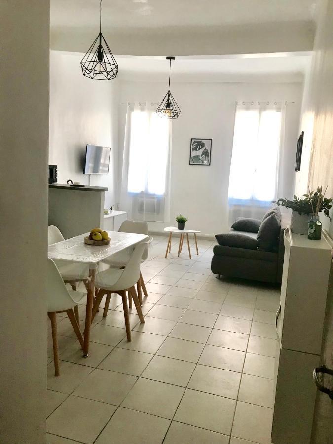 Jolie T2 la ciotat Apartment Exterior foto